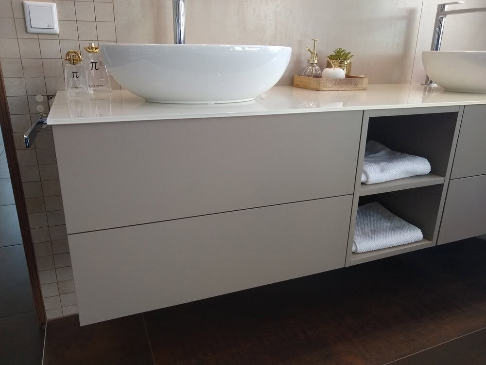 abverkauf-badmoebel-a-yum-175-cm-voe-2