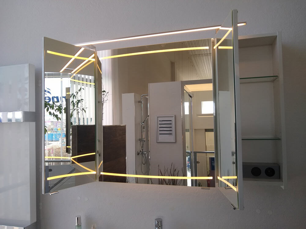 abverkauf-spiegelschrank-p-cas-120-cm-voe-2