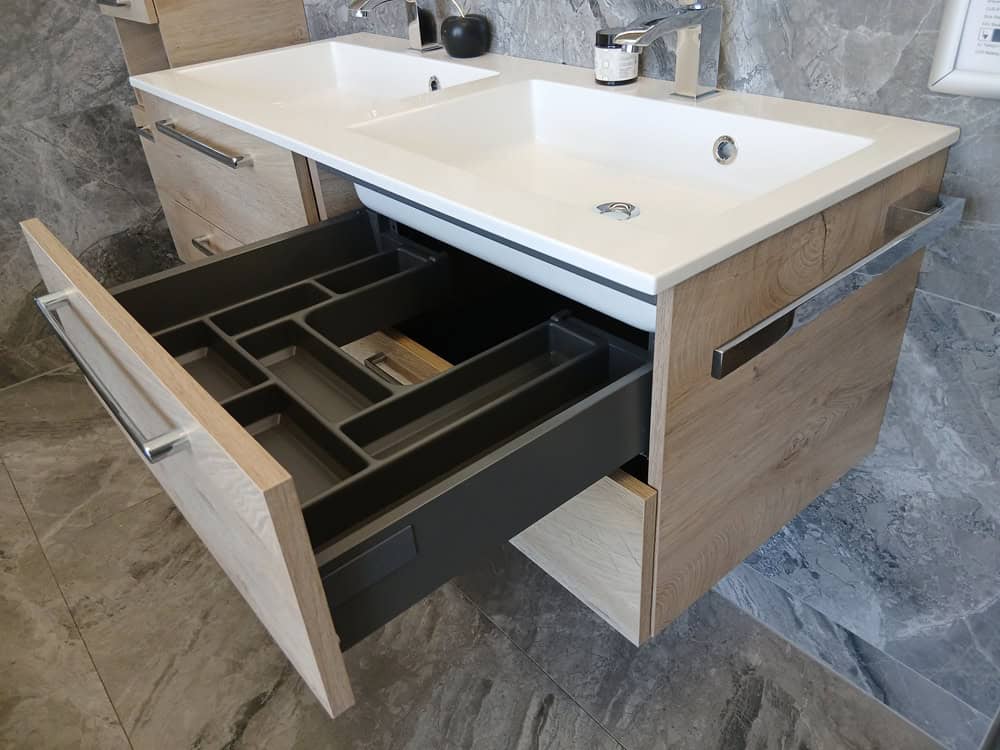 abverkauf-badmoebel-b-cla-121-cm-voe-3