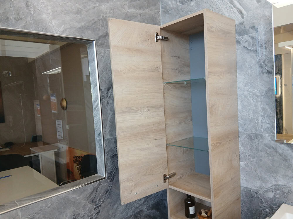 abverkauf-hochschrank-b-cla-35-cm-voe-4